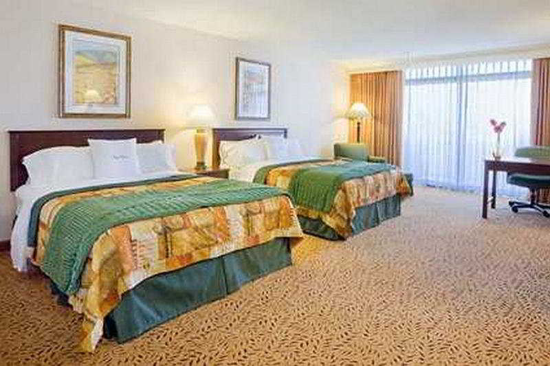 Doubletree By Hilton San Jose Hotel Bilik gambar